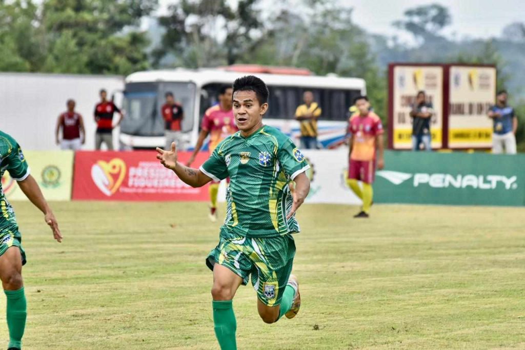 Urucara goleia Presidente Figueiredo por 6x1 na Copa da Floresta 1