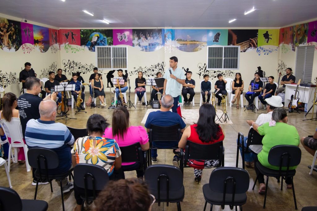 Junior Leite e Mazzini prestigiam retorno do PESAC e Recital de Musica Instrumental no Liceu de Maues