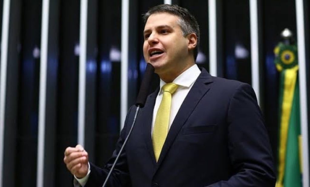 Arthur Bisneto avalia disputar Camara de Manaus gestao David Almeida e caminho do ex prefeito Arthur na eleicao 2024 deputado