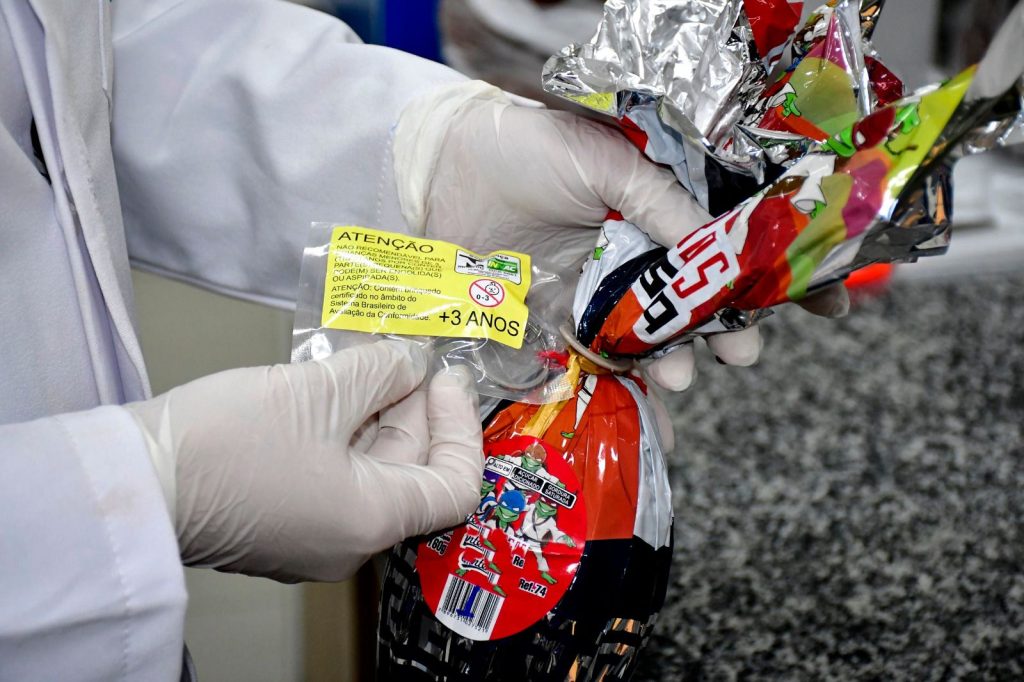 Operação Páscoa: Ipem-AM verifica 2.246 produtos tradicionais comercializados em Manaus e Região Metropolitana 1 IMG 20240325 WA0005