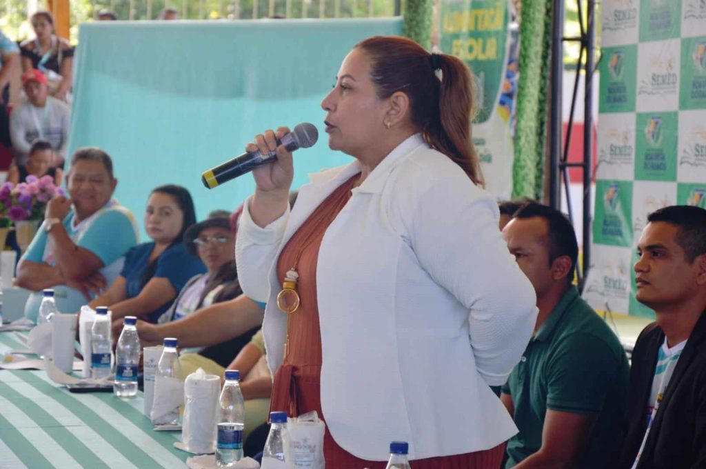 Prefeito Eraldo CB agradece profissionais da educacao na Jornada Pedagogica 2024 Amazonas