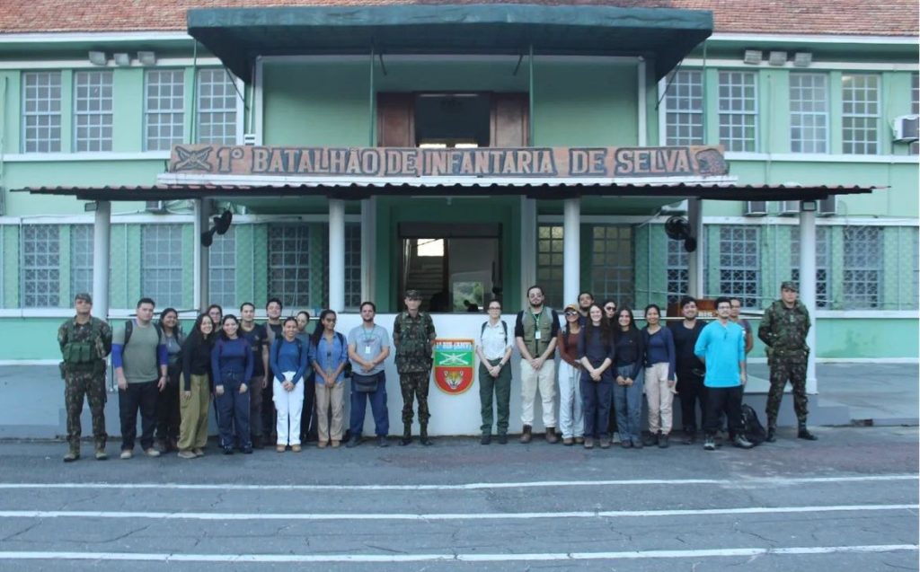 Professores e alunos da Ufam recebem instrução de sobrevivência na selva ministrado pelo 1° Batalhão de Infantaria de Selva (1º Bis Amv) 1 download 1