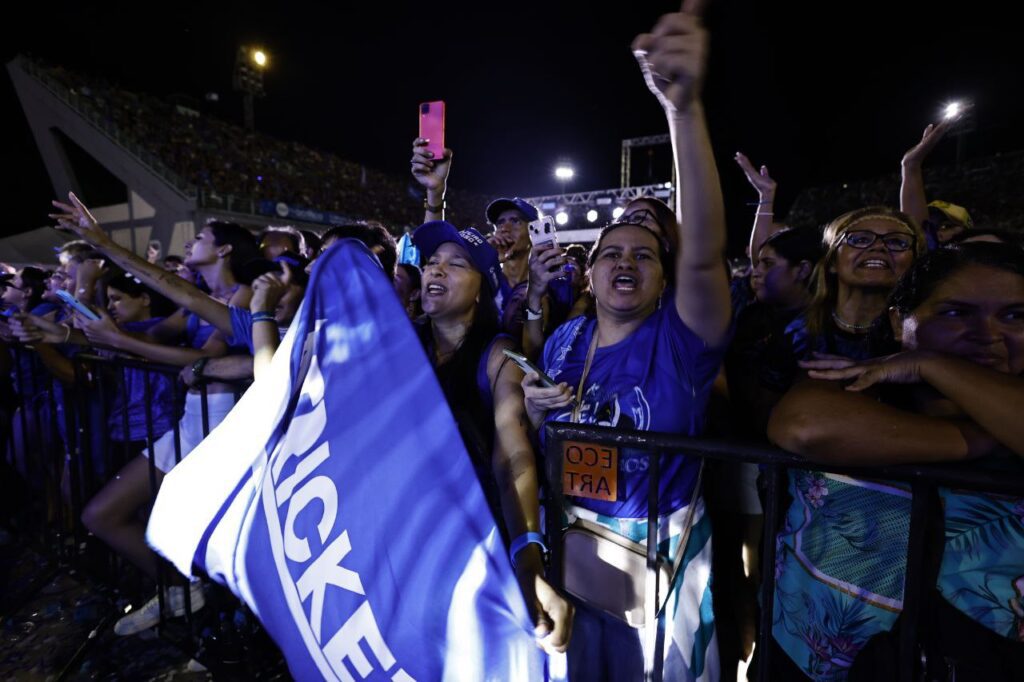 Festival de Parintins 2024: Boi Caprichoso celebra tricampeonato histórico no Sambódromo de Manaus 2 cultura caprichoso festa da vitoria marcely gomes 06 1024x682 1