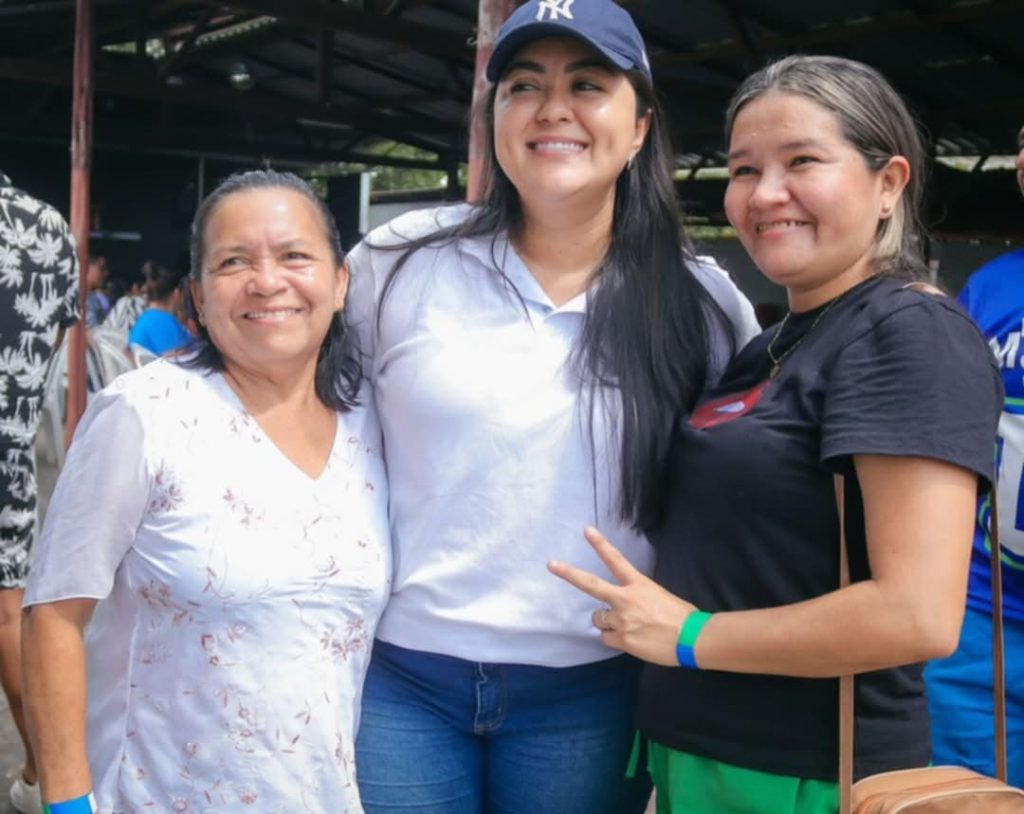 Dona Cirlene Corrêa realiza exame de mamografia em Maués após 1 ano de espera, graças à retomada dos serviços na gestão da prefeita Macelly Veras 1 Dona Cirlene Correa realiza exame de mamografia em Maues apos 1 ano de espera gracas a gestao da prefeita Macelly Veras