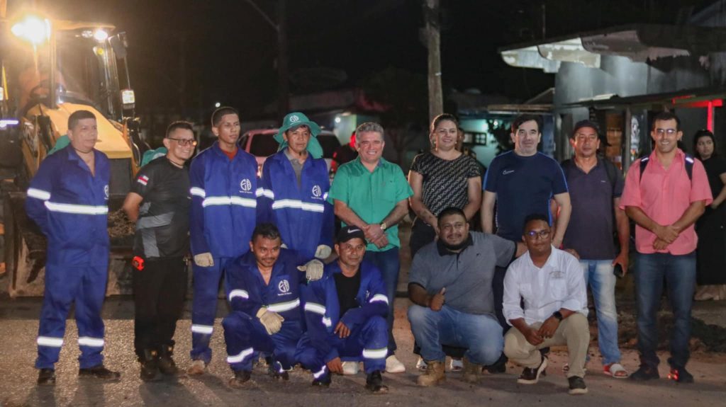 Operação tapa-buracos no bairro Ramalho Júnior com serviços noturnos para não atrapalhar moradores 2 Operacao tapa buracos no bairro Ramalho Junior com servicos noturnos