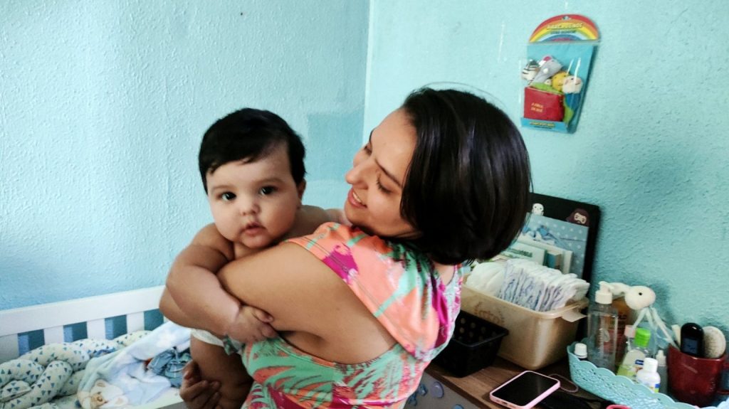 Mães que ajudam outras mães: Doação de leite humano salva 2 mil recém-nascidos no estado 1 SES Personagem ISABELE MORAES Doadora de Leite Foto Taina Amoedo.jpe 1536x863 1
