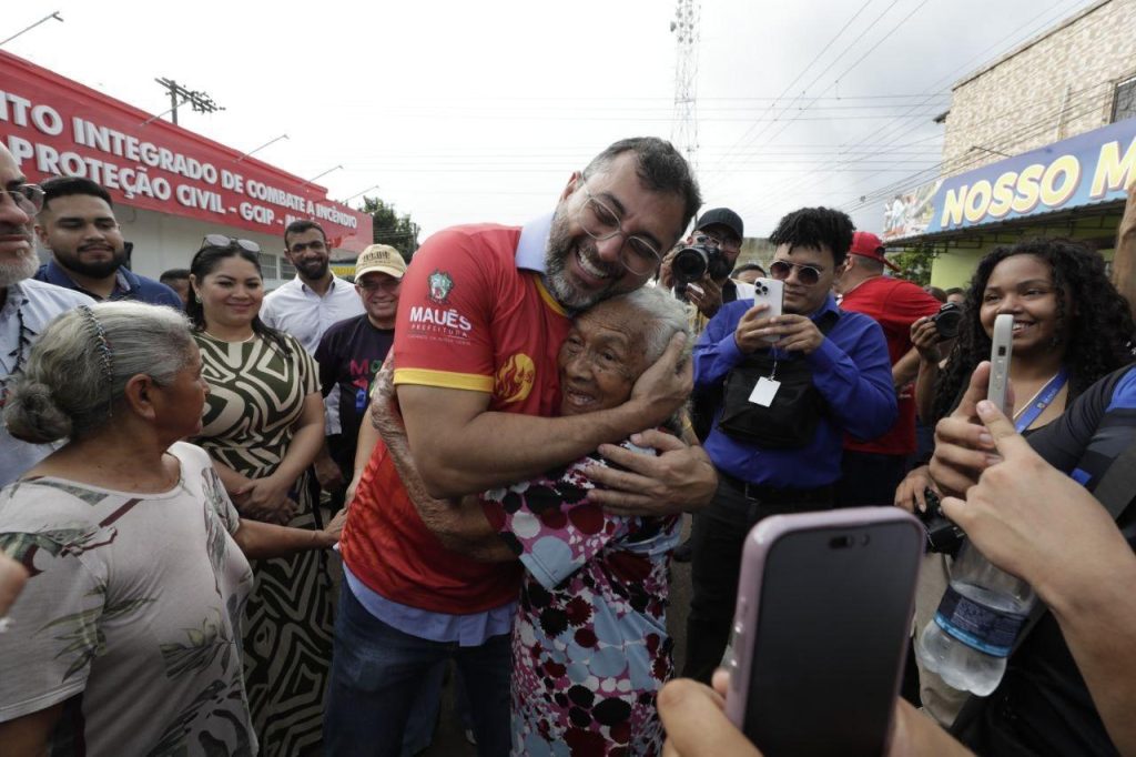 Em Maués, Wilson Lima entrega estrutura fixa do Corpo de Bombeiros 1 IMG 20250624 WA0221
