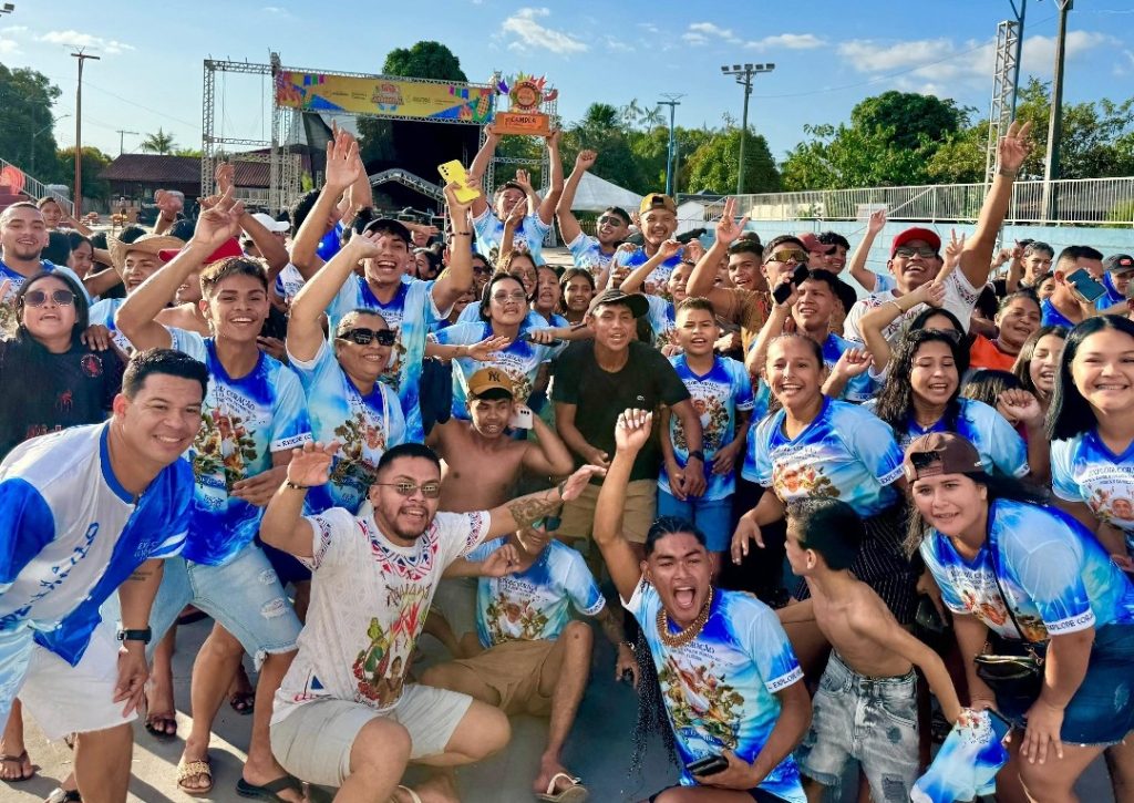 Prefeitura de Barreirinha celebra sucesso do IX Festival de Quadrilhas com apresentação de 11 grupos folclóricos e show de Manim Vaqueiro 2 Screenshot 2025 08 04 13 38 04 861 com.whatsapp2