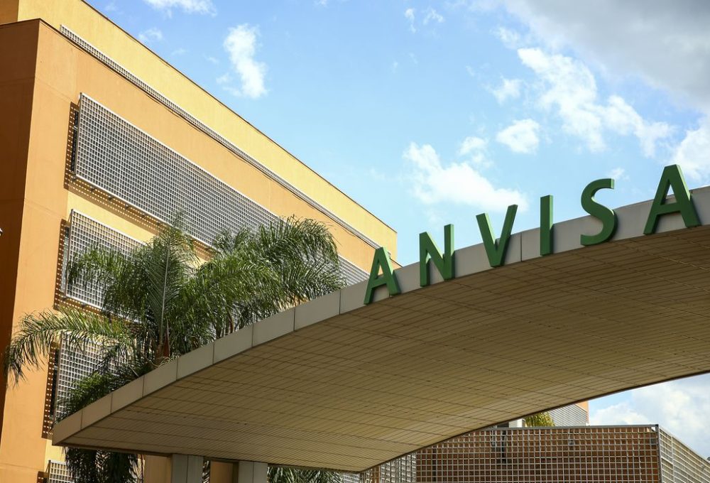 Fachada do edifício sede da Agência Nacional de Vigilância Sanitária (Anvisa).
© Marcelo Camargo/ Agência Brasil