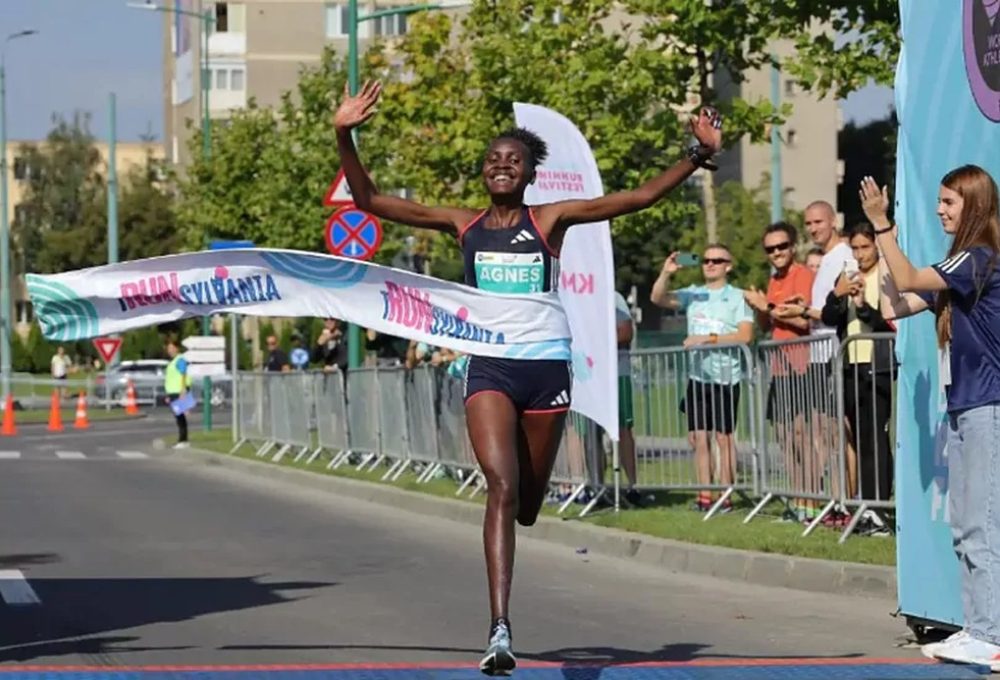 Agnes Ngetich perde recorde por erro de organização — Foto: Brasov Running Festiva