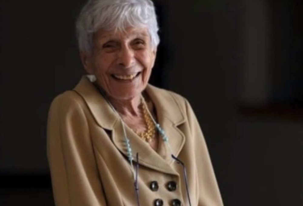 Lillian Orlich se aposentou em 2017, após 67 anos de dedicação ao ensino - (crédito: Divulgação/ Prince William County Public Schools)