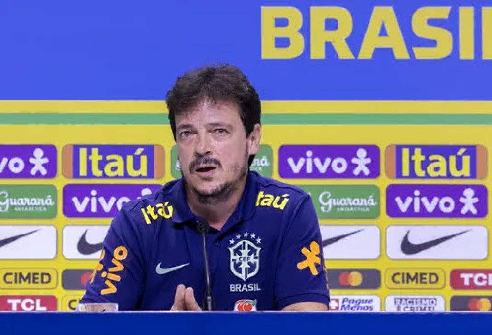 Fernando Diniz, em sua terceira convocação como técnico da seleção brasileira — Foto: Divulgação/CBF