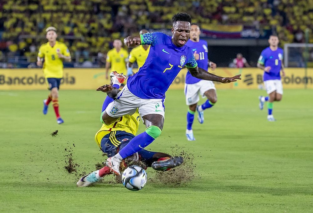 Vini Jr na partida entre Brasil x Colômbia — Foto: Vitor Silva