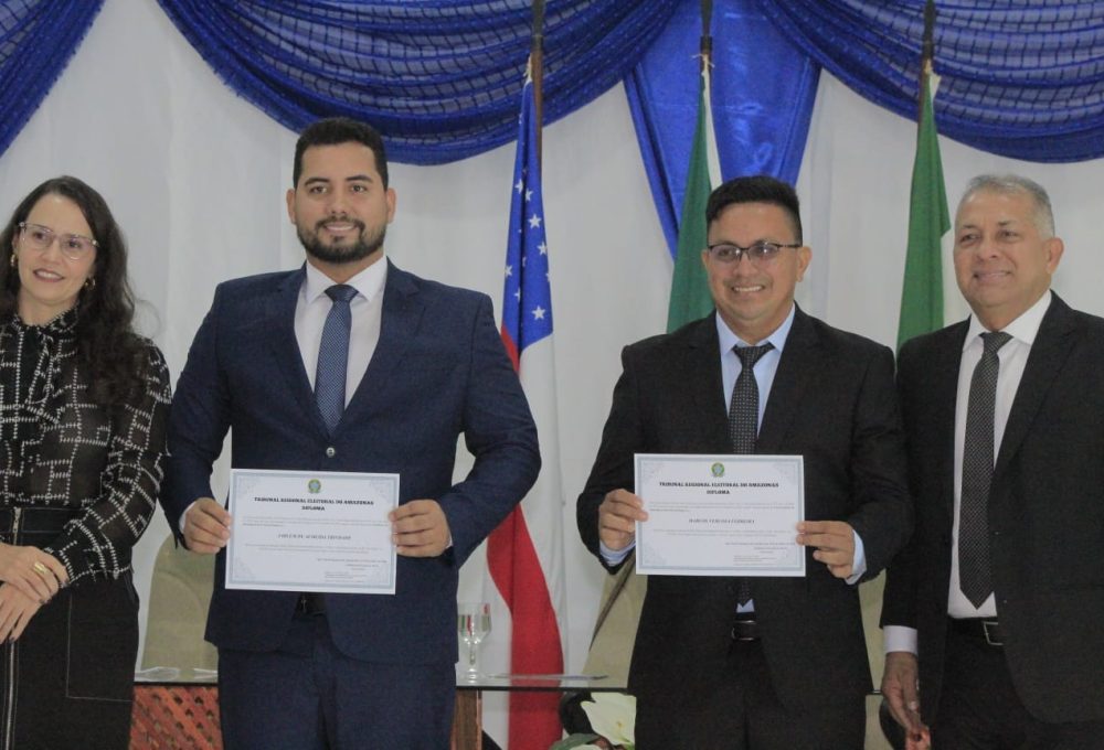 Diplomação do prefeito eleito de Boa Vista do Ramos Jarlem CB e vice prefeito eleito Marcos Verçosa