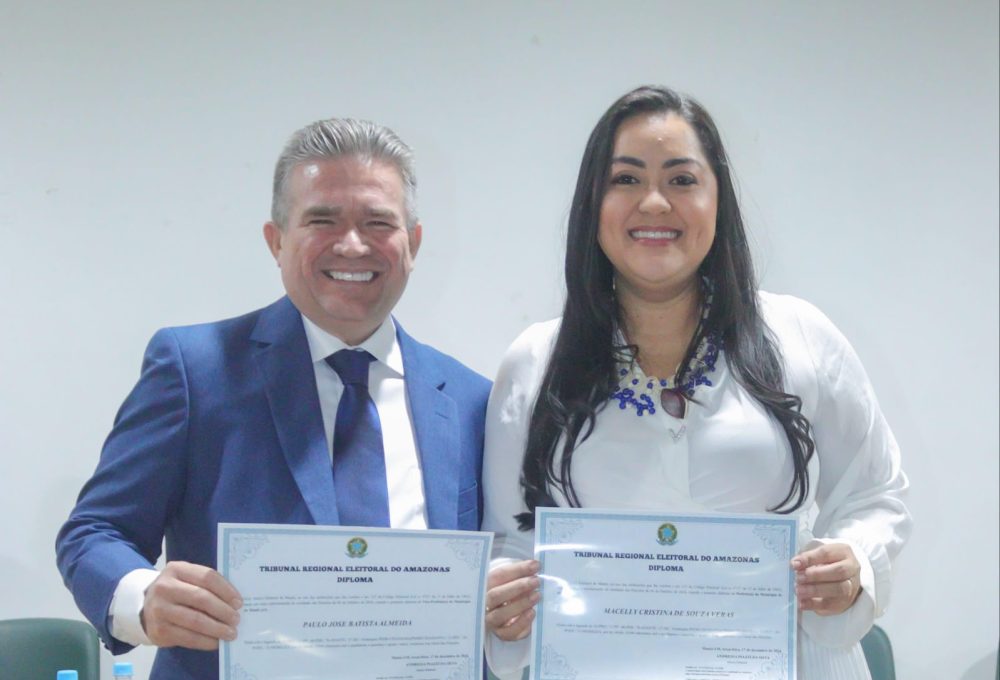 Diplomação da prefeita eleita de Maués Macelly Veras e do vice prefeito eleito Paulo PP