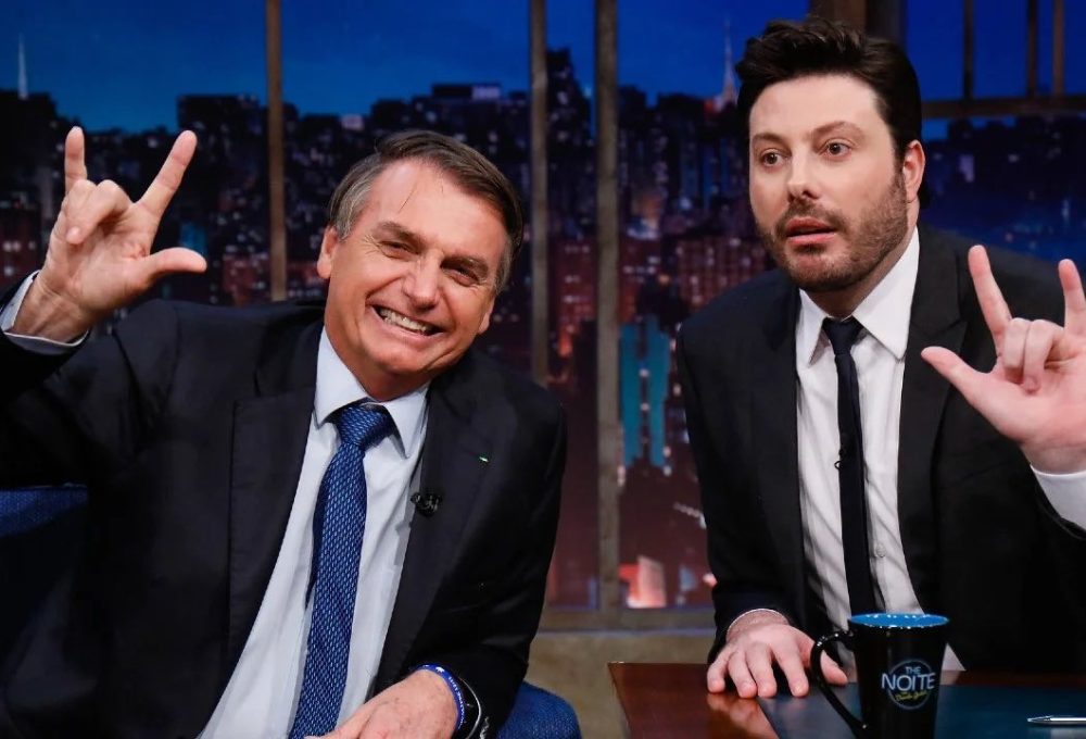 Bolsonaro e Danilo Gentili no The Noite (Foto: Reprodução/SBT)