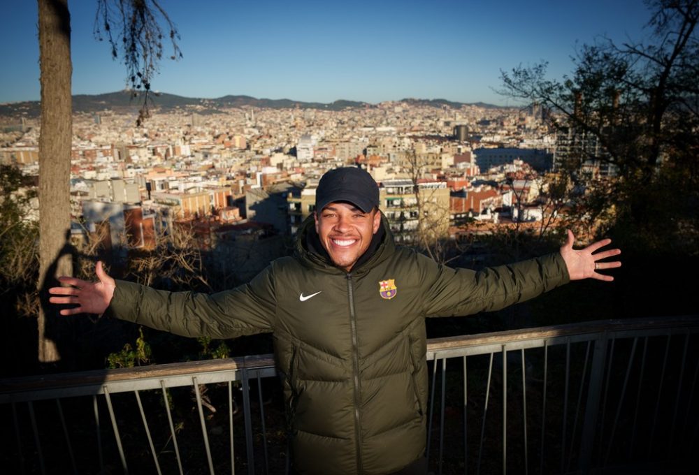 Vitor Roque em Barcelona — Foto: Divulgação / Barcelona