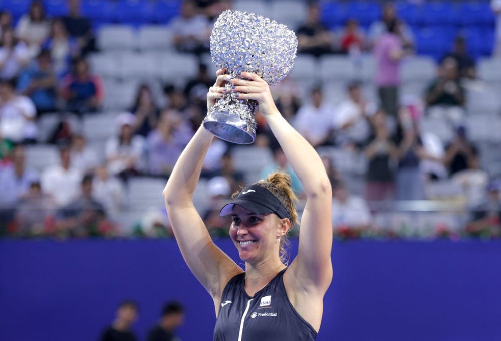 Bia Haddad é campeã do WTA Elite Trophy — Foto: Fred Lee/Getty Images