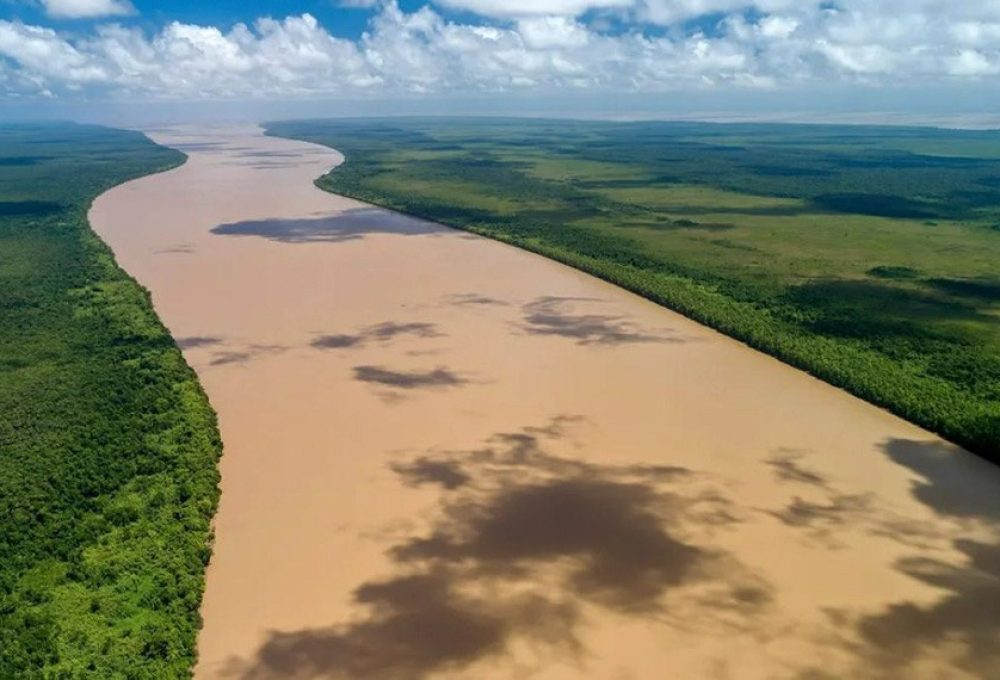 Rio Cassiporé, no Amapá, na Margem Equatorial: Região Norte receberia 20% da verba do Fundo Especial do Petróleo — 
Parque Nacional do Cabo Orange