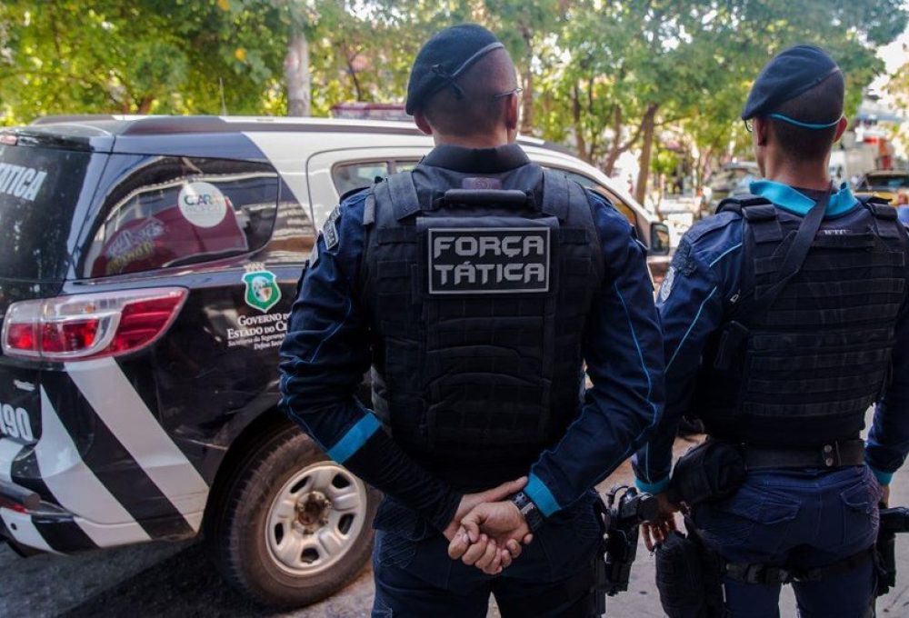 Mulher é presa por tentar asfixiar o marido durante o sexo enquanto a vítima estava amarrada na cama — Foto: SSPDS/Divulgação
