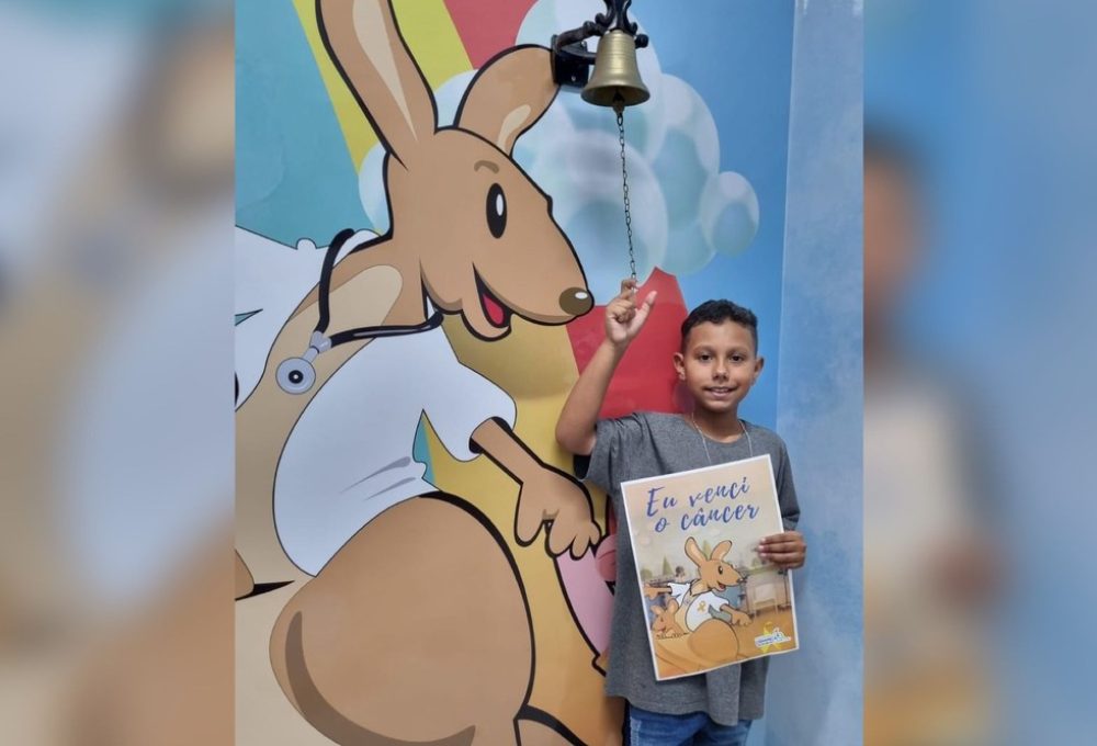 Lucas Gonzaga de Oliveira Buriti, de 11 anos, fez quase três anos de tratamento contra a Leucemia Linfoide Aguda e celebrou a remissão da doença na quarta-feira (18) — Foto: Divulgação