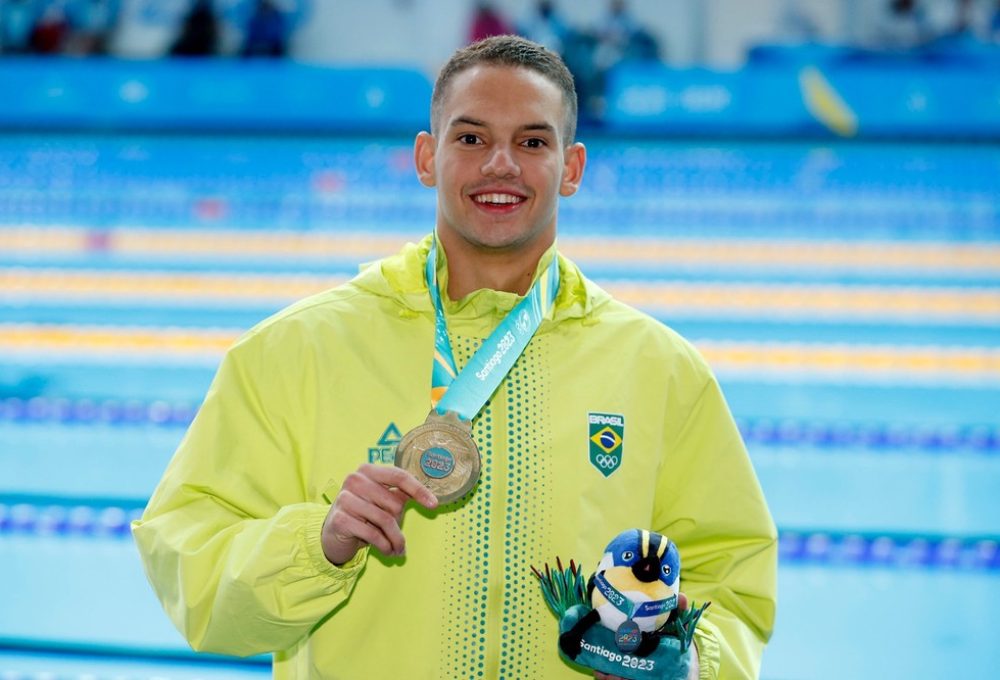 Guilherme Caribé leva o ouro nos 100m livre em Santiago — Foto: Satiro Sodré/CBDA